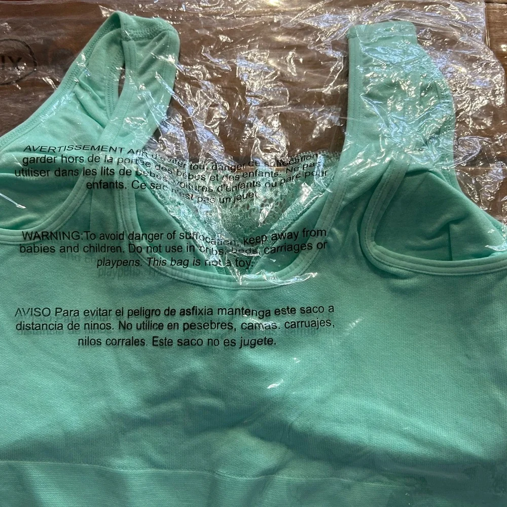 Women's Teal Seamless Sports Bra XL - Picture 2 of 3